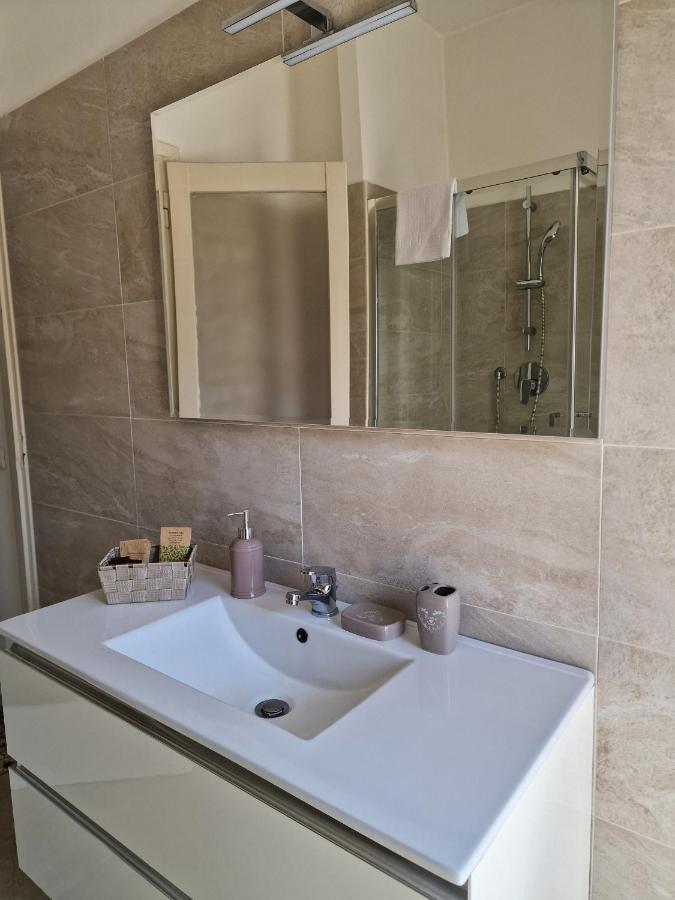 Appartamento M.Aurelio Light Brown Milano Esterno foto